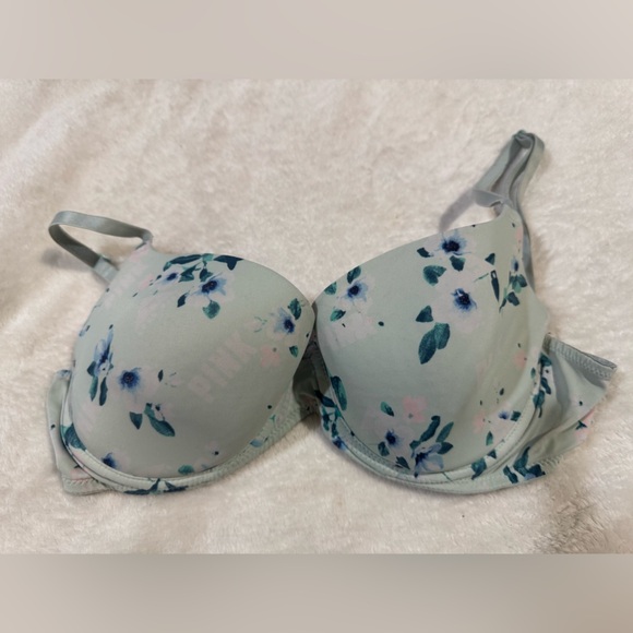 PINK Victoria’s Secret Floral Wear Everywhere Lightly‎ Lined Bra Size  32C - Picture 1 of 8